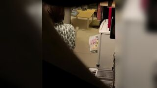 隣の住人もビックリの喘ぎ声！ガチイキのカップルのSEX voyeur jp 1