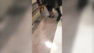 歩き尻 04, パンツ16☆長身美尻デカ尻デニム！躍動する肉尻に大興奮！プリ尻JDオマケ付^ ^, No.179「大きな曲線を描くデカ尻セレブお姉さん」 voyeur jp 2 (1)