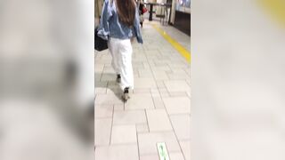 歩き尻 04, パンツ16☆長身美尻デカ尻デニム！躍動する肉尻に大興奮！プリ尻JDオマケ付^ ^, No.179「大きな曲線を描くデカ尻セレブお姉さん」 voyeur jp 2 (2)