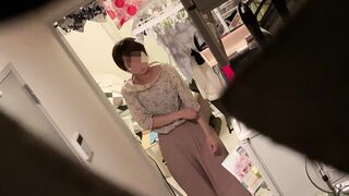 【流出】女子アナのような美貌の女子大生のお部屋に潜入 voyeur jp 5