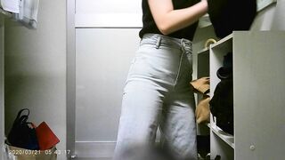 【着替え盗撮】たまたま室内の着替えを発見し、撮影。推定Gカップの爆乳お姉さん voyeur jp 1
