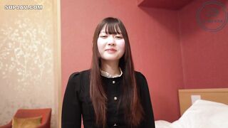 FC2PPV 4854014 ★顔出し★素人さんがえっちな事をしにやってきた！ケース＃121　マシュマロおっぱい激カワJDが際どいセクシー下着になっちゃった　Mayaちゃん（20）の場合 jav