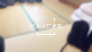 【1920×1080版】セット販売！女子〇学生部活合宿の荷物検査で大量汚ぱんつ発見～全員まとめて voyeur jp 1