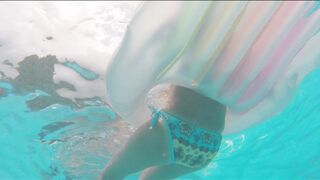 水中水着追跡！（開脚ママ） voyeur jp 8