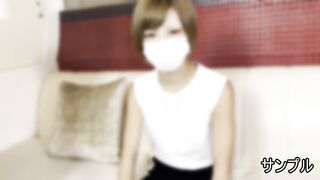 【無】ガールズバーで知り合ったスレンダーギャル☆夏終わりの日焼け跡のあるセクシーなお尻を眺め生中出しセックス jav jvip