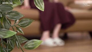 GVH-610 My busty mother, who has an abnormal love for me, keeps me under house arrest, and every day she controls and makes me ejaculate, making my cock get hard like crazy. Fujisaki Murasaki Reducing Mosaic JAV