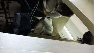 【アヒルの980円均一】試着室　盗撮風　モデル5名 voyeur jp 2