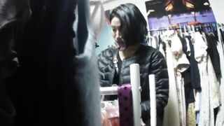 巨乳のハーフ美人でぃ～娘が…　　クリームで気分転換！？　　僕のお店の試着室314 voyeur jp 5