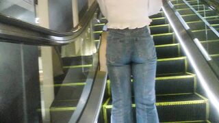 アパレル営業 商品よりも自分の白パンアピール Part2, 【4K60P街撮り】レースのパンティーがくっきり！！パンティー透け透けのお姉さん2 voyeur jp 2 (2)