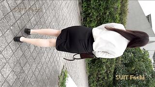 アパレル営業 商品よりも自分の白パンアピール Part2, 【4K60P街撮り】レースのパンティーがくっきり！！パンティー透け透けのお姉さん2 voyeur jp 3 (4)