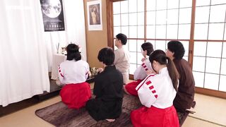 GVH-823 Kasumi Tsukino, the female leader of a sex cult, climaxes every day while exchanging lustful fluids with her fanatic followers. Censored