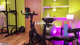 EYAN-215 Contrary to appearance, this slutty slut, Misa Ya, uses her unique crotch training method to devour her students with her beautiful, toned bo... Reducing Mosaic JAV