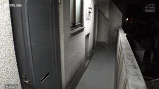 DANDY-895 Whenever the busty apartment wife who lives next door has a fight with her husband and runs away to my room, she starts wearing light clothi... Reducing Mosaic JAV