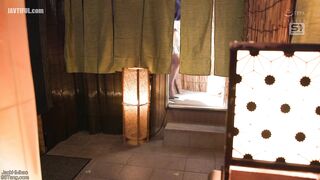 SNOS-074 A beautiful office lady stays at our inn every weekend. I can't resist and peek into the bath... She notices me and seduces me by showing off... Reducing Mosaic JAV