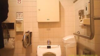 Peeping-Eyes Toilet voyeur jp 1 (1)