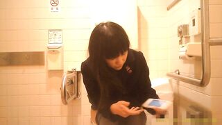 Peeping-Eyes Toilet voyeur jp 2 (3)