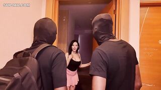 FC2PPV 4857494 【3 15まで50%OFF】【期間限定公開】巨乳でデカ尻の超美人のPUNAちゃんと巨根黒人2人との２連続生中出しハードコアオイルぬるぬる3Pファック jav