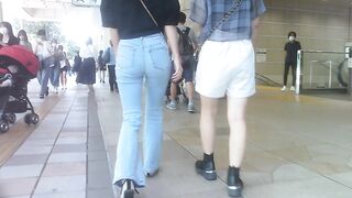 【FullHD】パンティーのフロントレースがクッキリ透ける超土手高のおっとりド清楚爆尻女！0018街撮りかわいこちゃん詰め合わせ豚蛙の熱視線散歩 voyeur jp 2 (6)