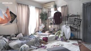 ROYD-142 I can't say no. The housekeeper's unconscious temptation. Excellent hospitality. She even carefully cleans up the sperm after ejaculation. No... Reducing Mosaic JAV