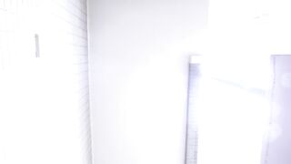 SW-798 Erotic Bitch Gal Bath! I decided to take a bath with my cousins who came to visit for the first time in a while! But they said they were embarr... Censored