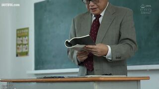 CAWD-946 A girl who enrolls in an all-boys school for some reason is made into a ●●●● by the male students. Yasaka Nagi, Komatsumoto Ka, Monami Suzu Reducing Mosaic JAV