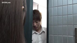 IENE-879 Far from getting angry at the sudden kiss, she arches her body and convulses as she orgasms! In a state of extreme arousal, the childhood fri... Censored