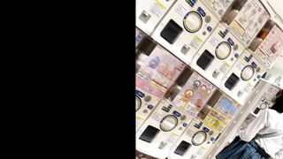 【4K】スカートを折り曲げ美脚をさらけ出す長身JKのスカートの中 voyeur jp 3