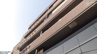 VAGU-290 An innocent-looking wife is excited and panicked by aphrodisiac oil, and her lust reaches its peak... Her sense of shame is shattered by the ... Reducing Mosaic JAV