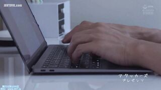 YUJ-029 When my female friend told me that, I fell in love with her even though I knew I shouldn't, and I ended up having sex with her that was even m... Reducing Mosaic JAV