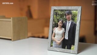 NMSL-035 A young, sexually sensitive wife, in front of her husband, was NTR'd and played with by her incompetent father-in-law until she lost control ... Censored