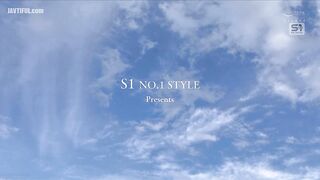 SNOS-073 A super voluptuous bust crushed while working destroys a man's reason... M-cup construction worker girl's breast wiper temptation Minami Haru Reducing Mosaic JAV