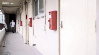 ROYD-284 I was trampled by the tall beauty next door and fell. Every time she dominated me with her feet, I couldn't stop ejaculating. Kinoshita Himar... Reducing Mosaic JAV