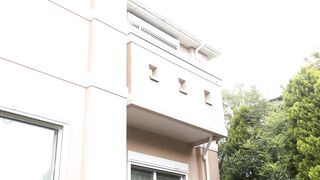 VAGU-292 An innocent-looking housewife is excited and panicked by aphrodisiac oil... Her sense of shame is shattered by the cock of a despicable store... Censored