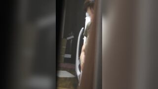 下着からハミ出た陰毛がやらしい、美人女子大生の私生活 voyeur jp 1