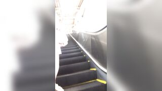 こえきくときぞ, 綺麗な奥様のスカートの中の秘密part61スカート内ライトアップ編, ４人のお姉さんのロングスカートパンチラ動画　００３ voyeur jp 1 (5)