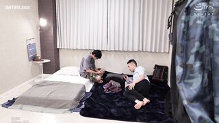 VEC-755 My friend's mother pretends to be asleep and shows me her pussy, then I slide it aside and have creampie sex with her. Iroha Morinaga Reducing Mosaic JAV