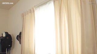 DVMM-357 What! I went to a soapland hoping to lose my virginity, but my older sister showed up! An awkward soapy wash, embarrassing mat play, and a ge... Censored