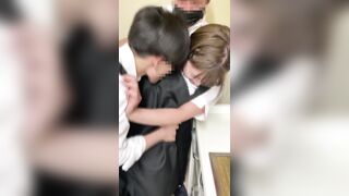 ホテル従業員★集団痴漢 vol.2, APKH-005 制服が似合いすぎる美少女のご奉仕を味わいながら、精を出し尽くすまで突きまくったお泊りセックス あお jav jvip 1 (1)