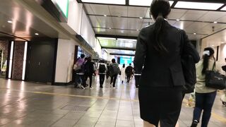 美＊パンティーライン通信＊ピンクパンツの女子大生Pライン巨尻追跡編, ギャル尻パラダイス★薄手のホワイトデニムを穿いた金髪ド派手ギャル様 voyeur jp 3 2 (2)