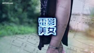 DEAB-006 The beautiful and talented pianist who has attracted worldwide attention, Sumire Hayase, makes her AV debut. Set of two original photos. Reducing Mosaic JAV