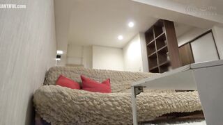 DDH-382 I picked up a beautiful black-haired girl and had sex with her on the same day! She writhes in agony and reaches orgasm with a hard pounding t... Censored