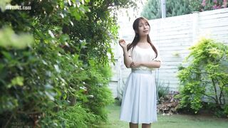 IPZZ-787 I saw my girlfriend's innocent and gentle older sister masturbating in a lewd manner, and my reason collapsed! Even though she was right in f... Reducing Mosaic JAV