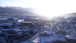 ROE-119 In his parents' home, where everyone else has left, he spends his days incestuously with his mother. Reducing Mosaic JAV