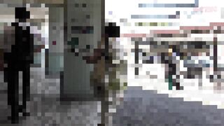 《ガチロリJK》【電車痴漢】★ジャンパースカートにジュニア下着の無垢JKがまさかの大量潮吹き★玩具責めで狂ったようにイキ地獄 jav jvip 5