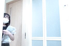 【民泊着替え】前作の超美巨乳学生の別アングル‼＋童顔美女2人、脱いだらめちゃくちゃエロい体を隠し持っていた voyeur jp 3