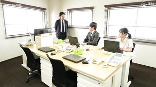 FOCS-293 Nipple Licking and Falling in a Shared Room A Hard-Working New Employee Plans a Business Trip to Relentlessly Tease Her Married Boss' Nipples... Reducing Mosaic JAV