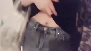 ピアノの発表会 娘のあえぎ声 スマホで盗撮 145cm白タイツ はじめてローターを使ったと思われる , おふざけ、悪ノリ、ハプニング…なエッチな流出 jav 2 09