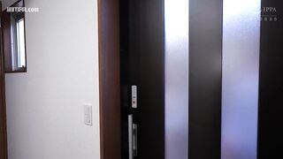 NACR-679 Wealthy Father-in-law and Daughter-in-law Satomi Mioka Censored