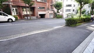 SIRO-5614 Don't miss the ultimate titjob where she wraps her proud, soft G-cup breasts around you! Censored