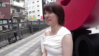 SIRO-5617 Is boyishness bad A super-serious, short-haired beauty applied for the job because she really wanted to have sex. She forgot all about her n... Censored